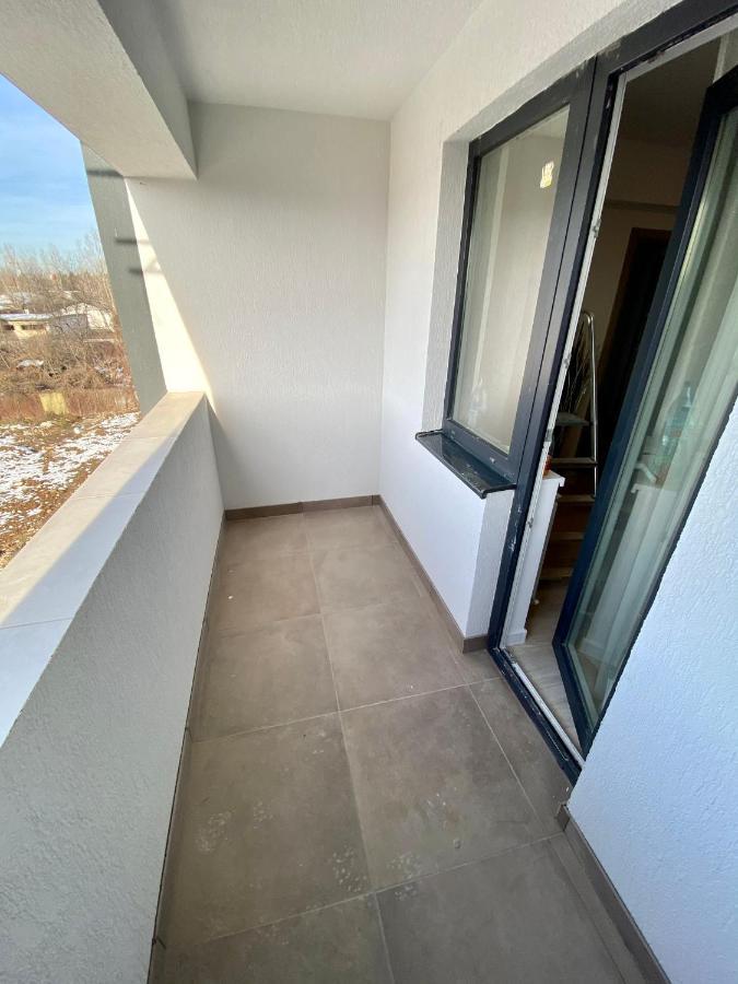 Mega Rossa Residence Bucharest Exterior photo