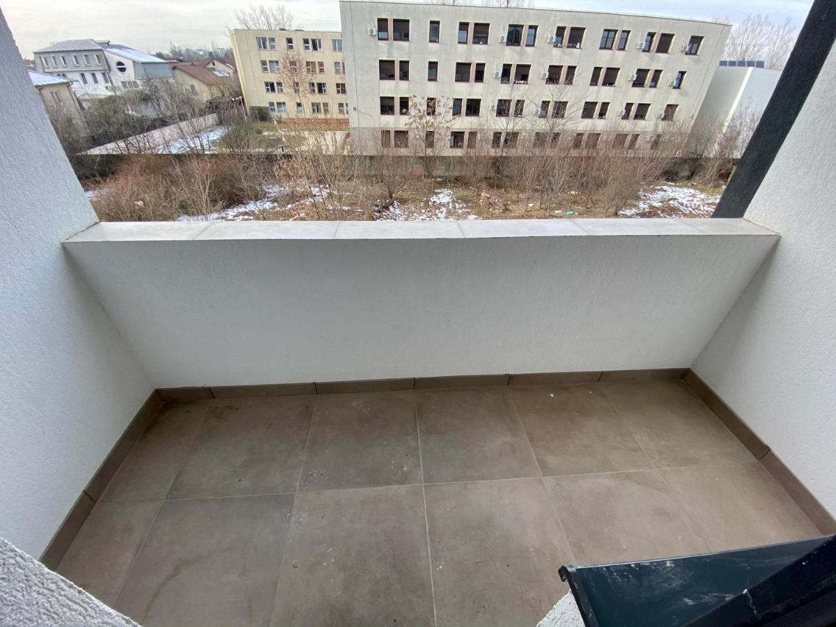 Mega Rossa Residence Bucharest Exterior photo