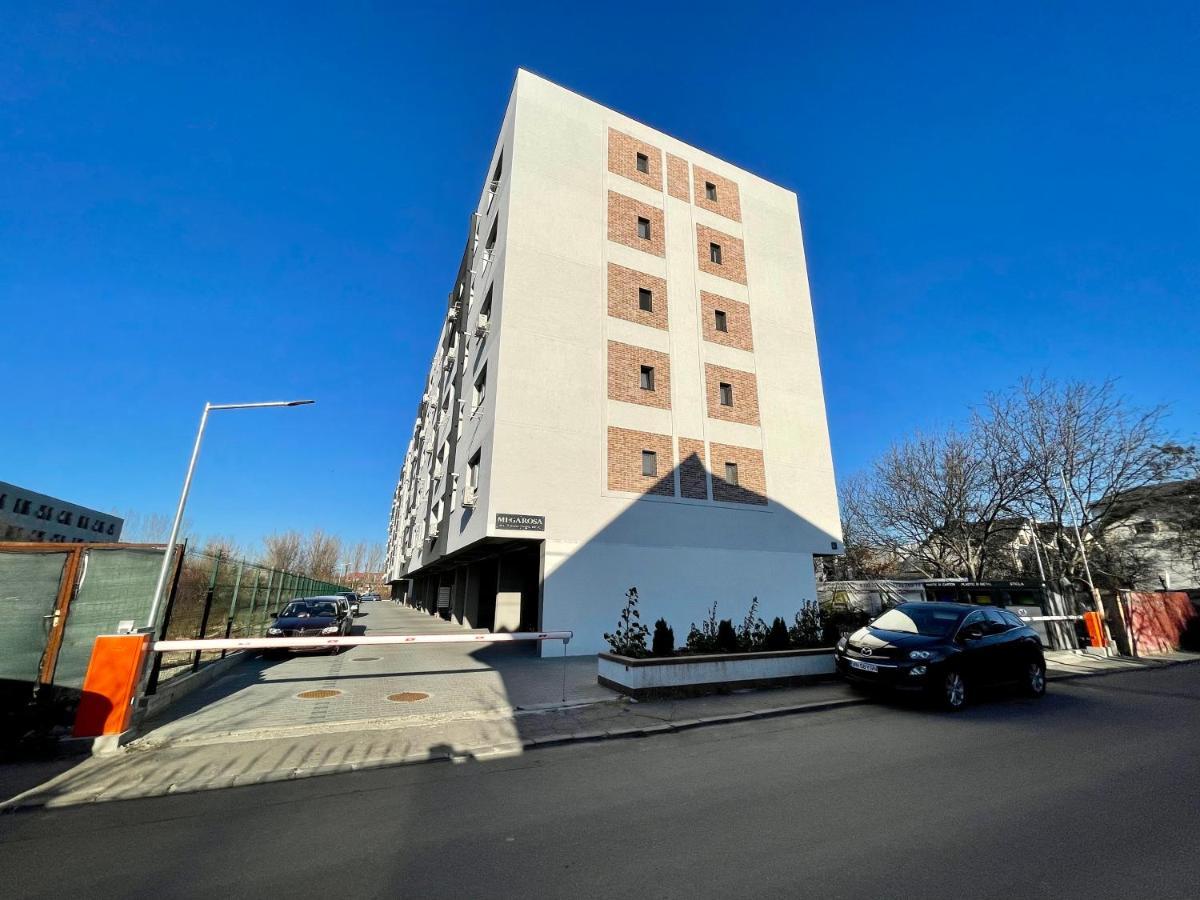 Mega Rossa Residence Bucharest Exterior photo