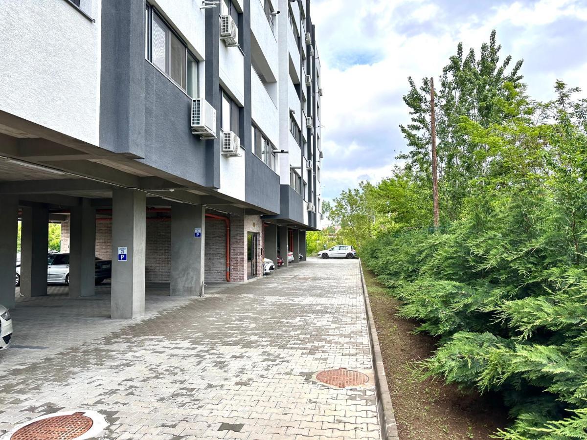 Mega Rossa Residence Bucharest Exterior photo